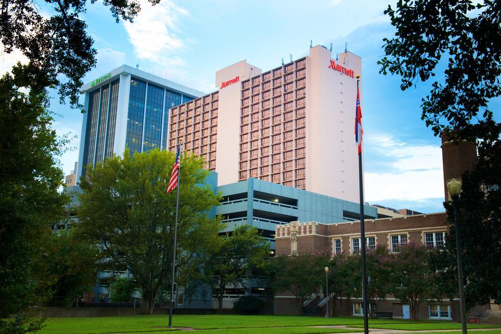 Jackson Downtown Convention Center Hotel Exterior photo